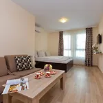 Flora Appartement *