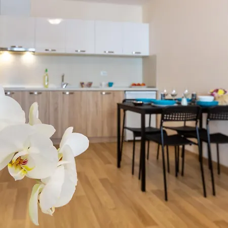 Appartement Flora Burgas Stad