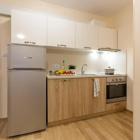 Apartament Flora